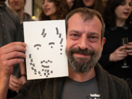 Tobias Gutmann - Face-o-mat / Sai Bot