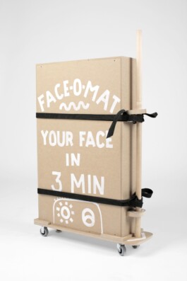 Face-o-mat by Tobias Gutmann, Stockholm Tobias Gutmann - Face-o-mat / Sai Bot