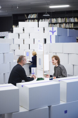 Face-o-mat and Sai Bot by Tobias Gutmann, Schwarzes Café, Löwenbräu, Barbara Seiler Gallery, Zurich Tobias Gutmann - Face-o-mat / Sai Bot