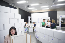 Face-o-mat and Sai Bot by Tobias Gutmann, Schwarzes Café, Löwenbräu, Barbara Seiler Gallery, Zurich Tobias Gutmann - Face-o-mat / Sai Bot