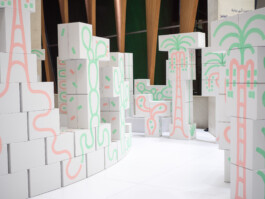 Face-o-mat Tobias Gutmann & Face-o-mat Atelier, 2024, Ithra Museum, Dhahran, Saudi Arabia Tobias Gutmann - Face-o-mat / Sai Bot