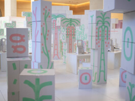 Face-o-mat Tobias Gutmann & Face-o-mat Atelier, 2024, Ithra Museum, Dhahran, Saudi Arabia Tobias Gutmann - Face-o-mat / Sai Bot