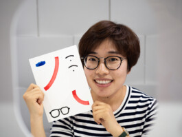 Tobias Gutmann, Face-o-mat Portrait, Mindpark, Shenzhen, China Tobias Gutmann - Face-o-mat / Sai Bot