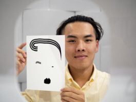 Tobias Gutmann, Face-o-mat Portrait, Mindpark, Shenzhen, China Tobias Gutmann - Face-o-mat / Sai Bot